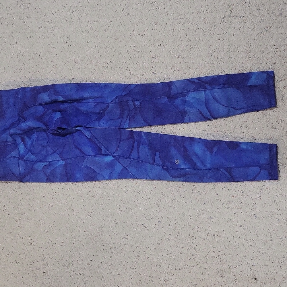 Lululemon Athletica Blue Patterned Leggings - Picture 8 of 8